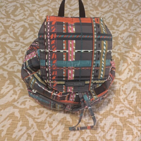 Vera Bradley NWOT Nylon Backpack - City Twill pattern? - Picture 8 of 11